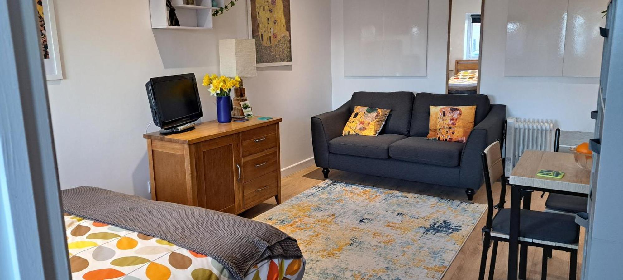 Modern Studio Apartment With Outstanding Views, Sleeps 2 Newlyn Eksteriør billede