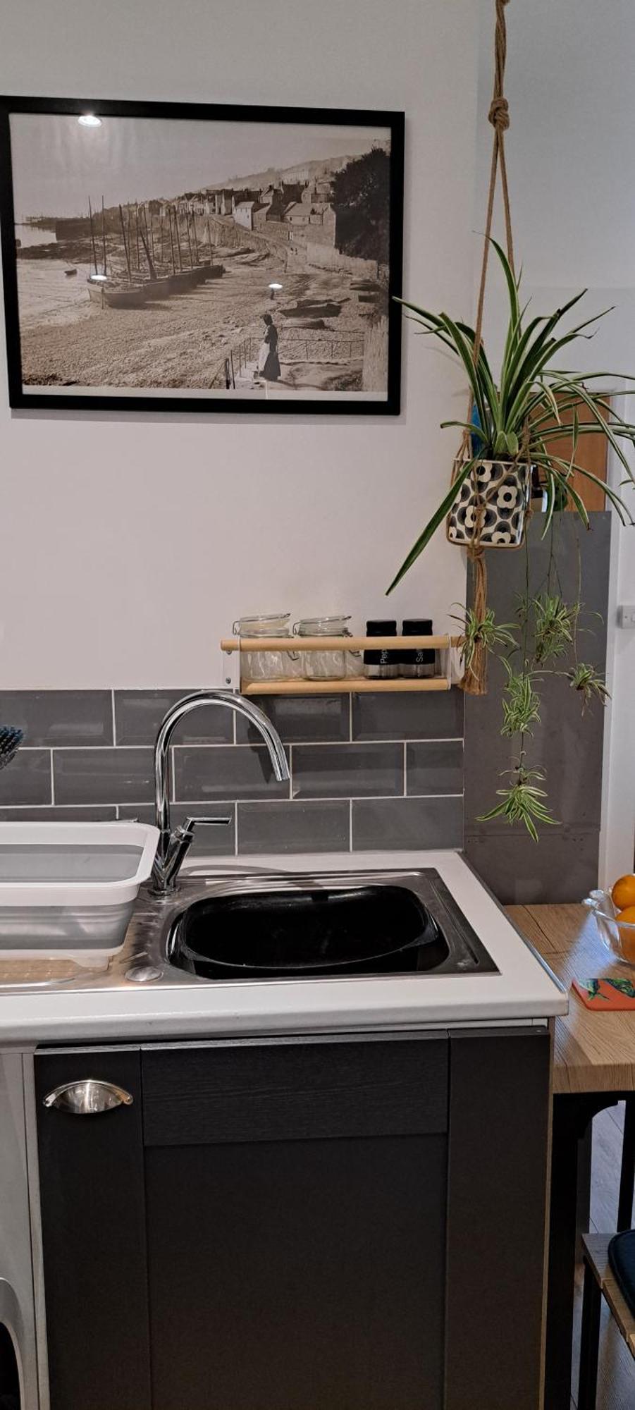 Modern Studio Apartment With Outstanding Views, Sleeps 2 Newlyn Eksteriør billede